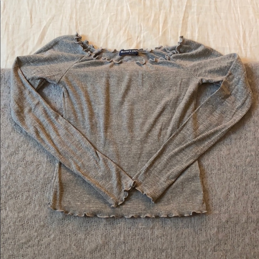 Brandy Melville Women’s Long Sleeve Shirt - Picture 4 of 7